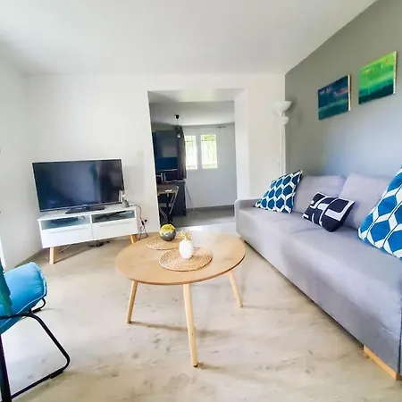 Maisonnette Avec Exterieur Avec Parking Holiday home *