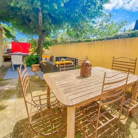 Maisonnette Avec Exterieur Avec Parking Holiday home Saint-Jean-de-Vedas